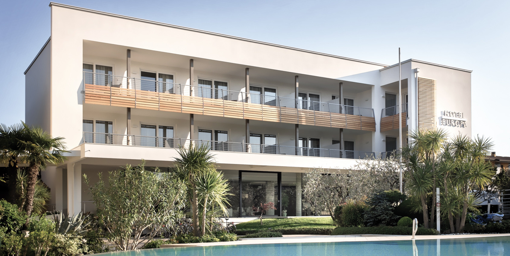 Wolf_Haus_Heuropa-intestazione (1 di 1).jpg