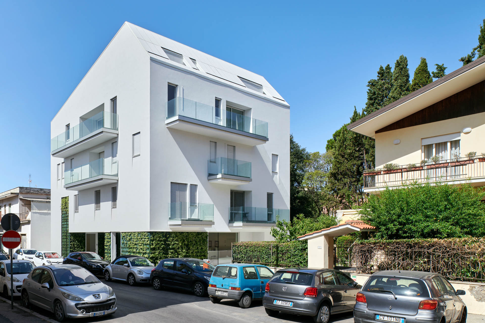 Condominio Ulivi - (LT) - video vimeo