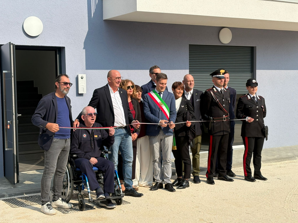 WhatsApp Image 2025-10-15 at 16.44.06.jpeg